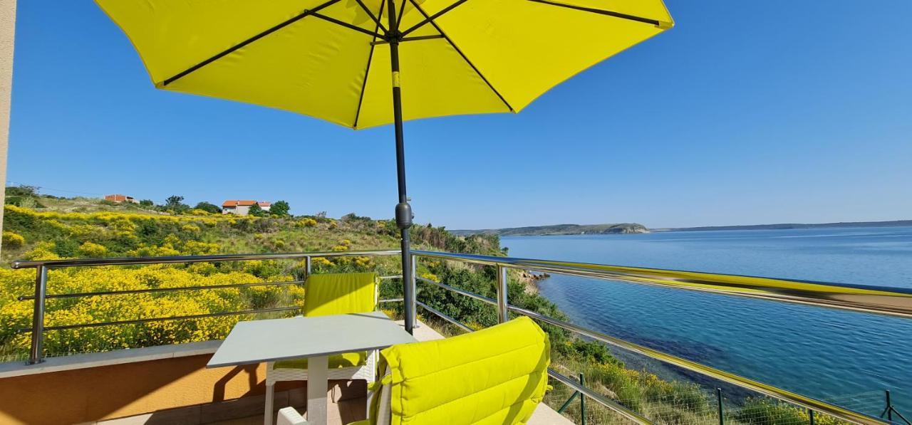 Apartments Nicolas - Beach & Sea 10M Away - Amazing Sea View! Rtina Bagian luar foto
