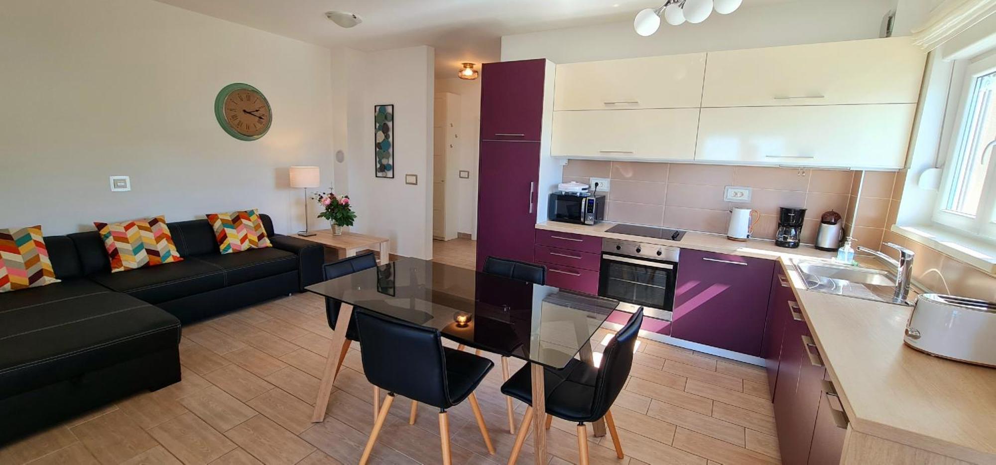 Apartments Nicolas - Beach & Sea 10M Away - Amazing Sea View! Rtina Ruang foto